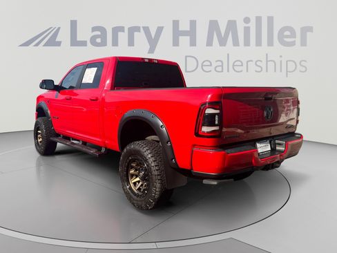 Used 2020 RAM 2500 Big Horn w/ Night Edition AWD/4WD image 3