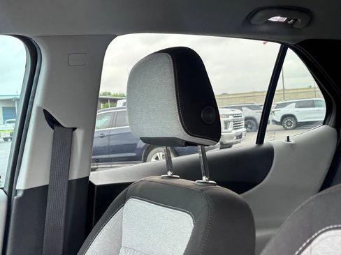 Used 2024 Chevrolet Equinox LT FWD image 13