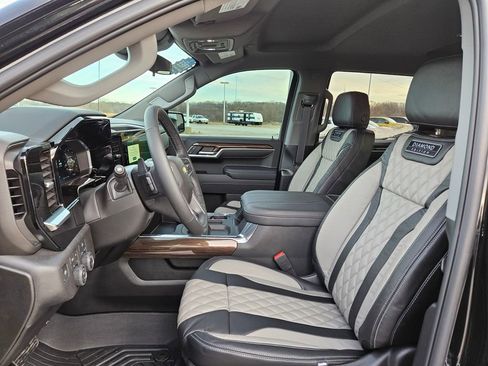 New 2026 Chevrolet Silverado 1500 LT AWD/4WD image 24