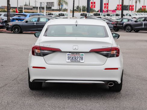 Certified 2025 Honda Civic Sport image 12