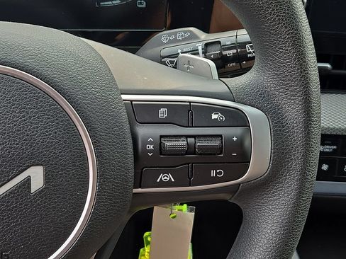 Used 2023 Kia Sportage LX AWD/4WD image 21