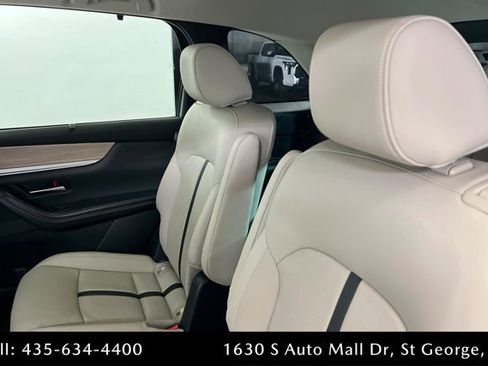 Certified 2024 MAZDA CX-90 Plug-In Hybrid w/ Premium Pkg AWD/4WD image 20