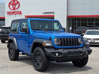 Used 2024 Jeep Wrangler Sport AWD/4WD video 1