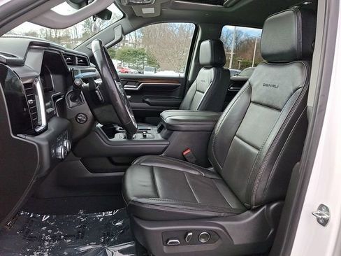 Used 2024 GMC Sierra 1500 Denali image 18