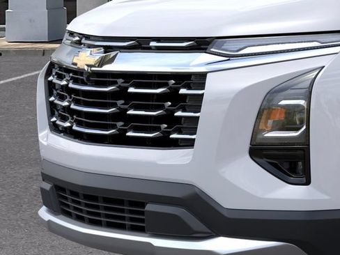 New 2027 Chevrolet Equinox LT w/ Safety and Technology Package FWD image 13