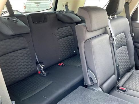 Certified 2025 Nissan Pathfinder SV AWD/4WD image 34