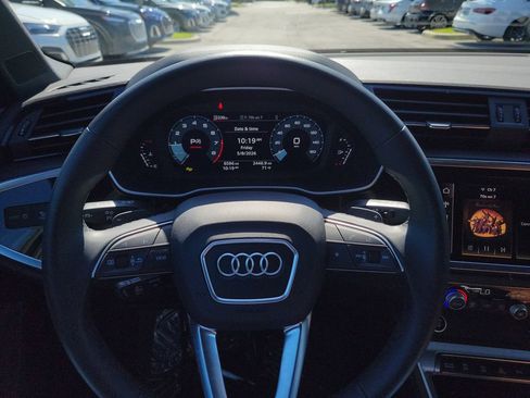 Certified 2025 Audi Q3 2.0T Premium w/ Convenience Package AWD/4WD image 8