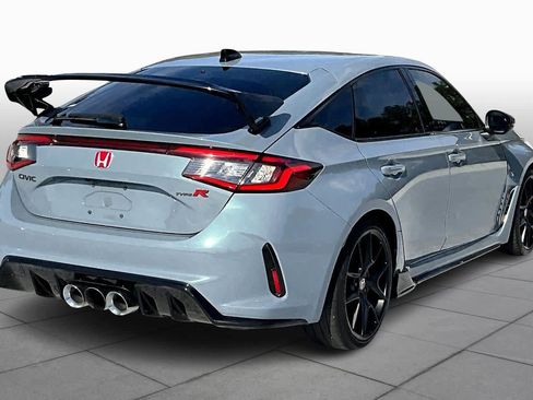 Used 2023 Honda Civic Type R image 11