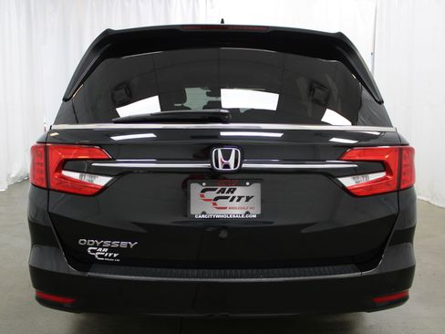 Used 2024 Honda Odyssey EX-L image 6