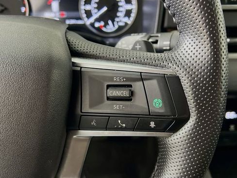 Used 2024 Mitsubishi Outlander SE image 33