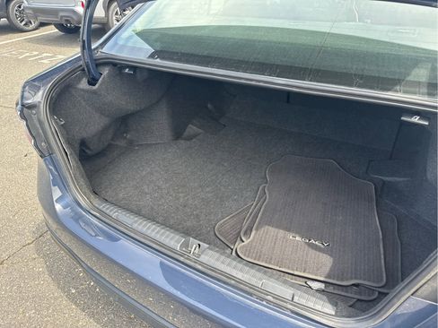 Used 2025 Subaru Legacy Premium AWD/4WD image 9