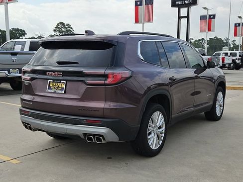 Used 2024 GMC Acadia Elevation w/ Luxury Package FWD image 5