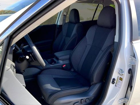 Certified 2025 Subaru Outback Premium image 21