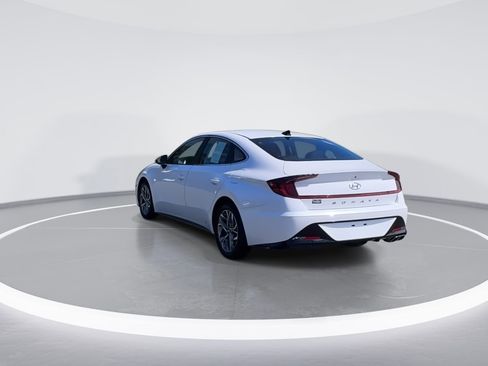 Certified 2022 Hyundai Sonata SEL w/ Cargo Package image 5