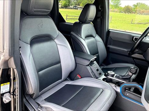 Used 2022 Ford Bronco Black Diamond AWD/4WD image 7