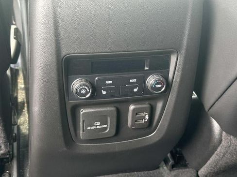 Used 2021 Buick Enclave Avenir w/ Avenir Technology Package AWD/4WD image 15