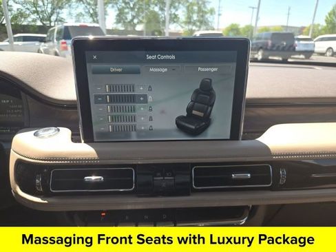 Used 2023 Lincoln Aviator Reserve w/ Equipment Group 201A AWD/4WD image 7