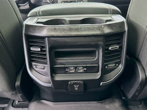 Used 2019 RAM 1500 Big Horn AWD/4WD image 27