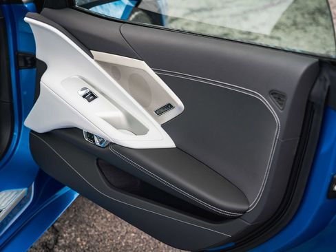 New 2025 Chevrolet Corvette Stingray image 40