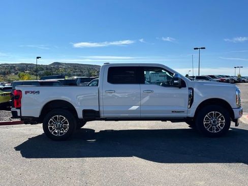 New 2026 Ford F250 Platinum w/ Platinum Plus Package image 6
