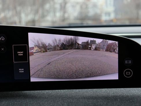 Used 2024 Lucid Air Touring image 35