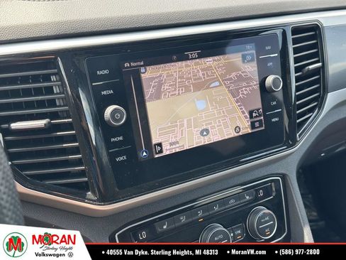 Certified 2023 Volkswagen Atlas Cross Sport SEL R-Line AWD/4WD image 26
