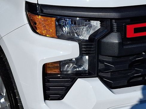 Used 2024 Chevrolet Silverado 1500 Custom RWD image 9