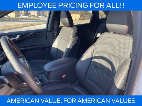 New 2026 Ford Escape ST-Line Select w/ Tech Pack #2 AWD/4WD image 17