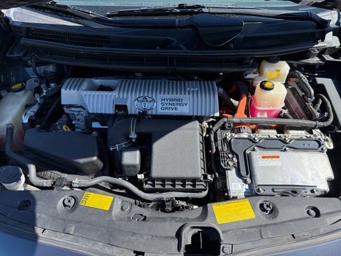 Used 2012 Toyota Prius Three FWD image 20