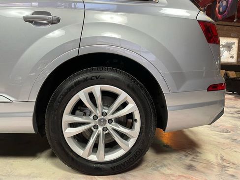 Used 2017 Audi Q7 3.0T Premium Plus AWD/4WD image 34