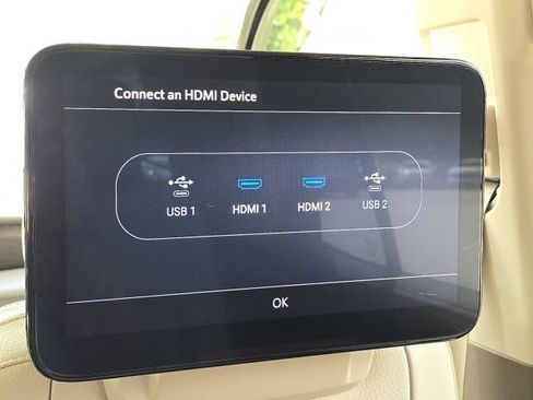 Used 2021 GMC Yukon Denali w/ Denali Premium Package RWD image 19