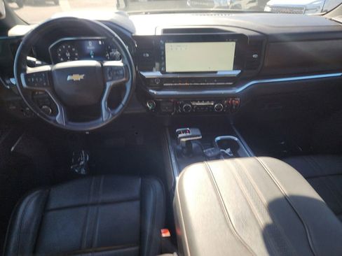 Used 2023 Chevrolet Silverado 1500 High Country w/ High Country Premium Package image 17