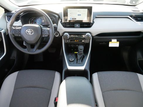 Certified 2025 Toyota RAV4 XLE image 10