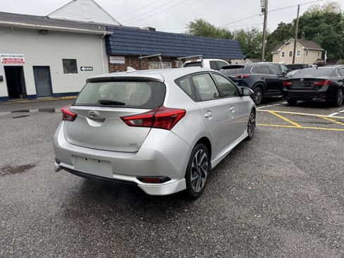 Used 2016 Scion iM image 10