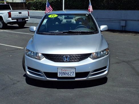 Used 2011 Honda Civic LX image 2
