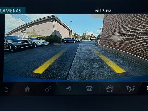 Used 2019 Jaguar F-TYPE Convertible image 23