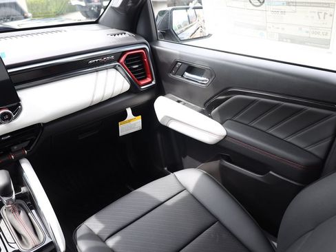 New 2026 GMC Canyon AT4X AWD/4WD image 20