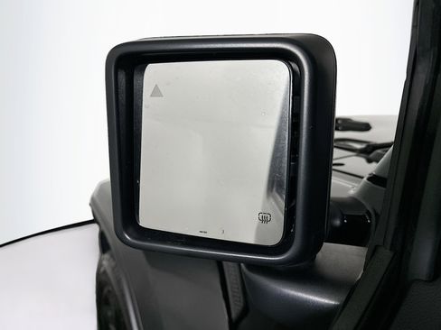 Used 2025 Jeep Wrangler Sahara w/ Safety Group image 16