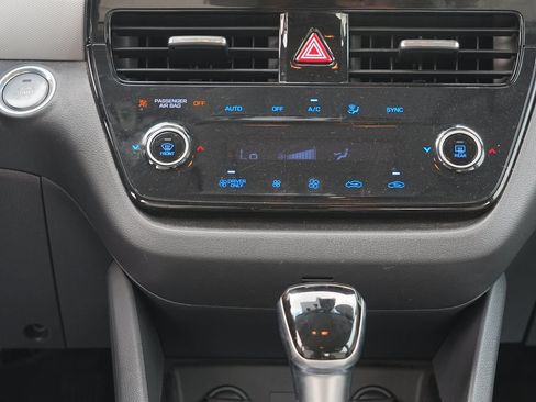 Used 2020 Hyundai Ioniq Blue FWD image 23