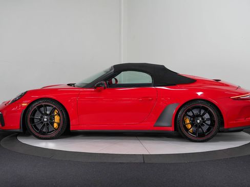 Used 2019 Porsche 911 Speedster RWD image 8