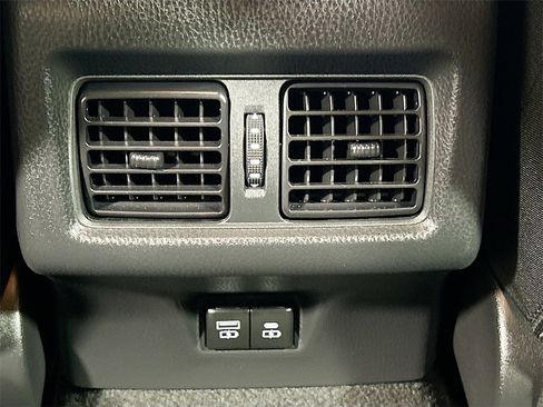 Used 2026 Toyota Camry LE w/ Convenience Package image 21