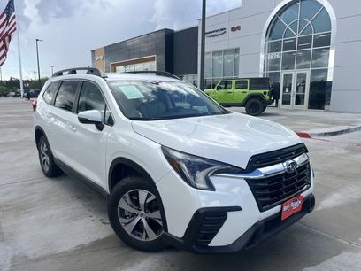 Used 2023 Subaru Ascent Premium w/ Convenience Package
