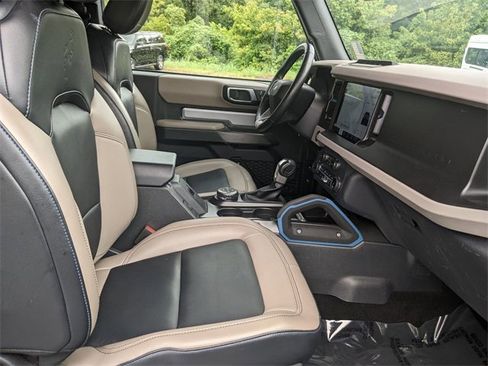 Used 2022 Ford Bronco Wildtrak image 33
