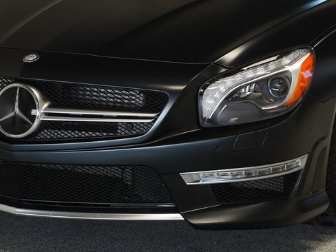 Used 2013 Mercedes-Benz SL 63 AMG image 9