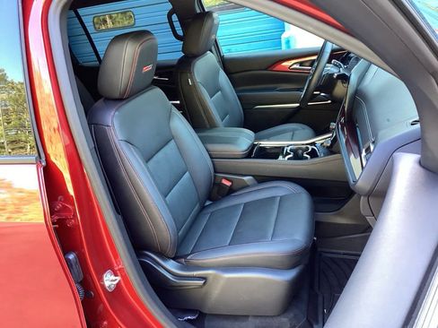 Used 2024 Chevrolet Traverse Z71 AWD/4WD image 33