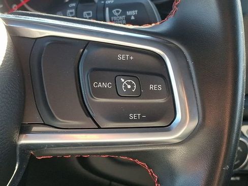 Used 2022 Jeep Wrangler Unlimited Rubicon AWD/4WD image 21