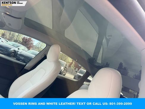 Used 2022 Tesla Model Y Performance image 25