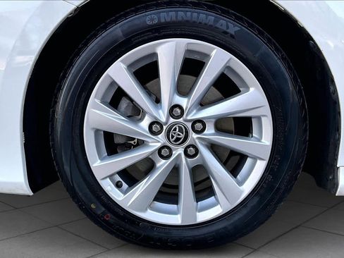 Used 2023 Toyota Camry LE image 10