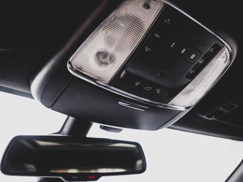 Used 2016 Jeep Grand Cherokee Limited 75th Anniversary image 22