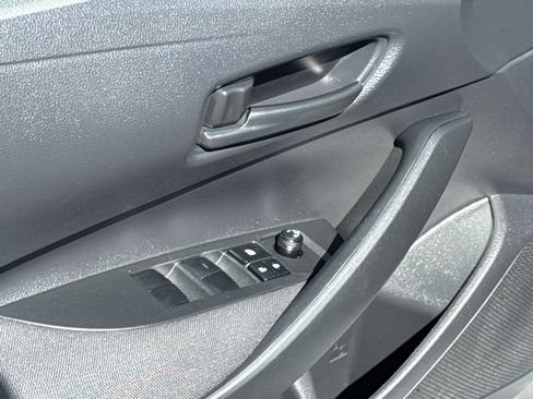 Used 2024 Toyota Corolla LE FWD image 23